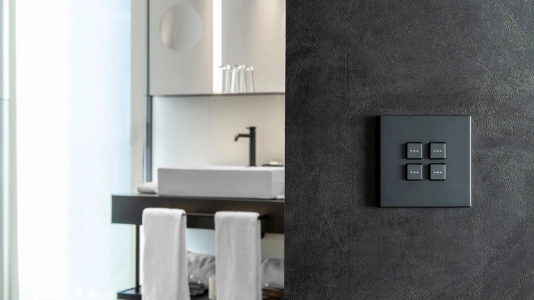 Accessiq Vimar Eikon Exe referensbild vardagsrum